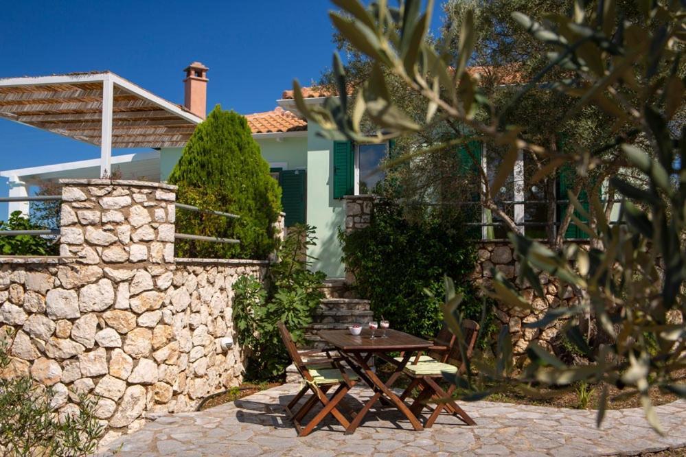 Villa Belvedere Verde Tsoukaladhes Bagian luar foto