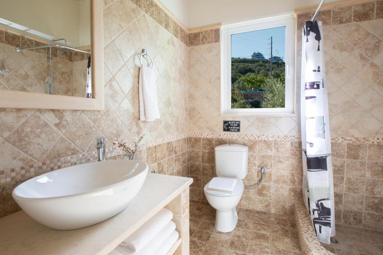 Villa Belvedere Verde Tsoukaladhes Bagian luar foto
