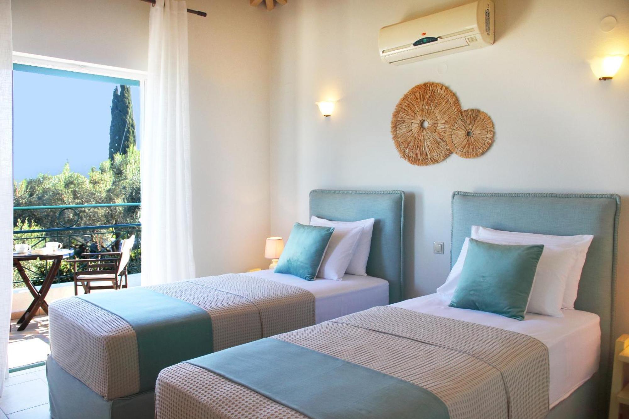 Villa Belvedere Verde Tsoukaladhes Bagian luar foto